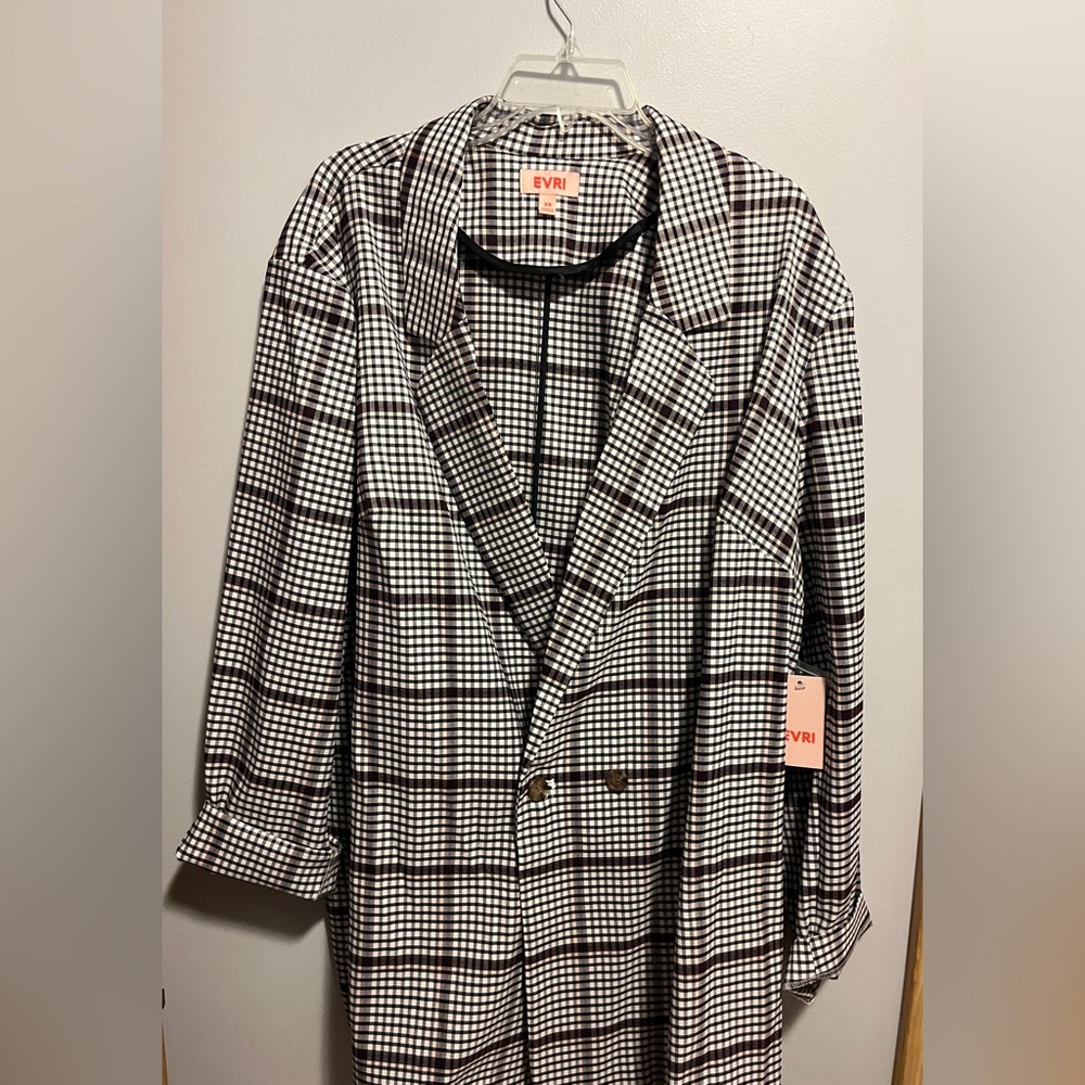 NWT- Evri 3x -Women’s Plus Size Boyfriend Blazer in Plaid